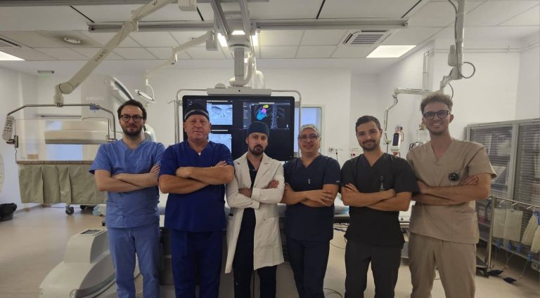 FOTO – O nouă șansă pentru pacienții cu cancer hepatic: premieră medicală la Spitalul Județean Sibiu