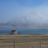 Casa misterioasă de pe insula Elliðaey din Islanda. Adevărul din spatele celei mai izolate locuințe