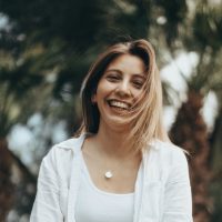 Ce înseamnă fericirea pentru Socrate? Lecția veche de 2.000 de ani, care rămâne actuală