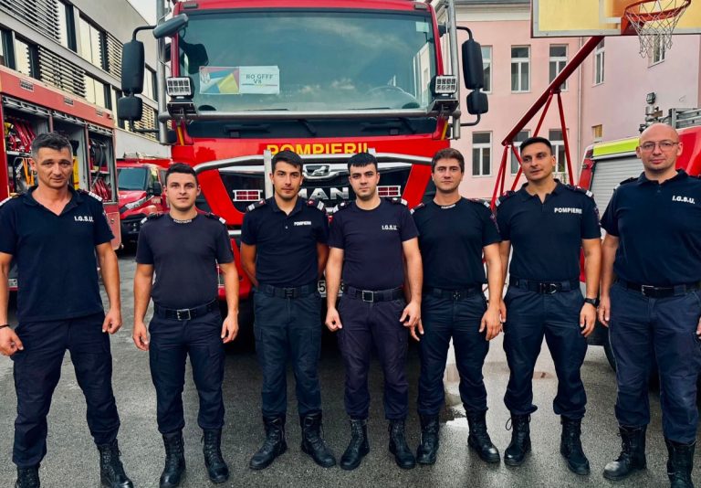 Pompierii ISU Sibiu s-au întors din misiunea din Serbia. Localnicii din Grebenac le-au transmis un mesaj emoționant