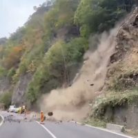Stabilizarea versanților continuă! Lucrările de pe Valea Oltului au depășit 84%: intervențiile pe DN 7 ar putea fi finalizate mai devreme