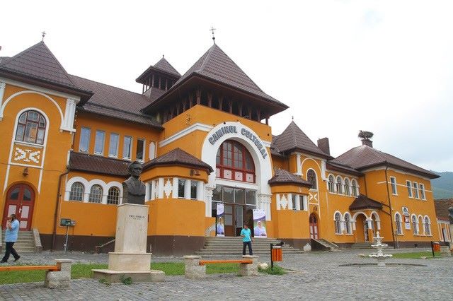 MPI deschide punct de informare la Rășinari înainte de referendumul din 8 noiembrie privind exploatarea de la Valea Dobrei