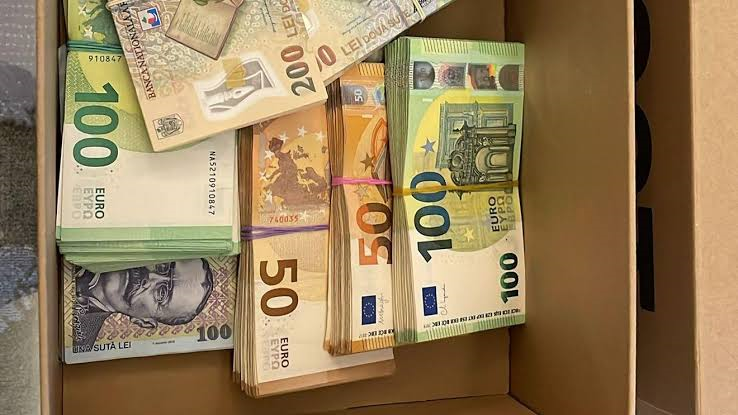 „Cutiile de pantofi” explodează în scandalul deficitului! Bolojan îl atacă devastator pe Grindeanu