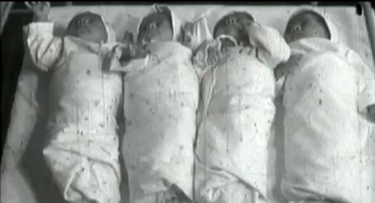 DECREȚEII: Când avortul a devenit infracțiune, moartea a intrat în casele românilor. Prețul ascuns al politicii nataliste a lui Ceaușescu