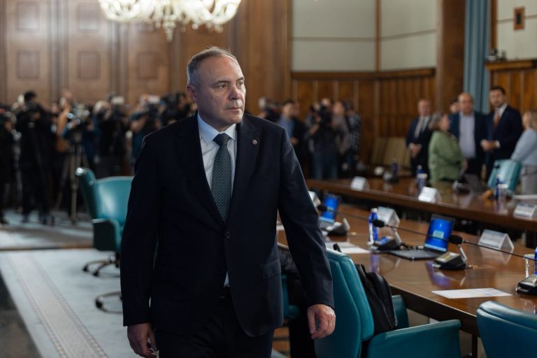 Facturile și sezonul rece, în centrul priorităților din energie. Ce propune medieșeanul Dumitru Chisăliță