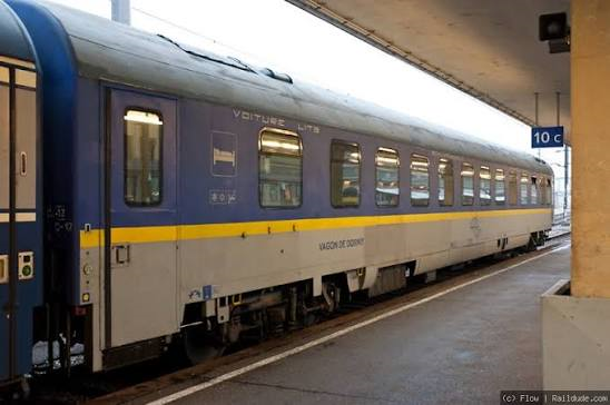 Întârziere ISTORICĂ a trenului București-Viena. Garnitura, care trece și prin Mediaș, a făcut 10 ORE între Brașov și Sighișoara