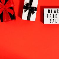 Black Friday 2026: 70% dintre români vor să cumpere. Ce produse preferă femeile și bărbații