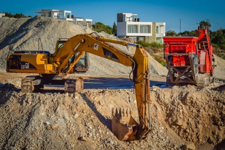 Ce spune ANRMPSG despre mina de pe Valea Dobra: La Rășinari s-a acordat licența pentru spargerea de piatră, nu pentru extragerea de magneziu