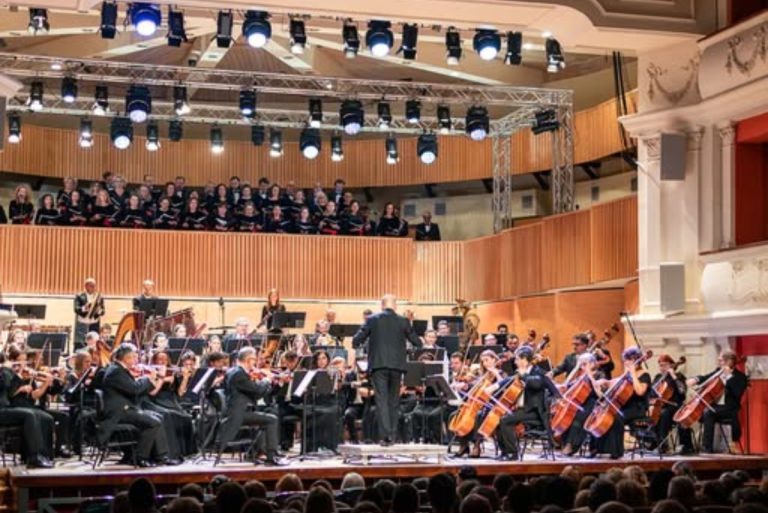 Filarmonica de Stat Sibiu a pus în vânzare abonamentele pentru stagiunea 2026–2027. Ce evenimente sunt programate în primul trimestru