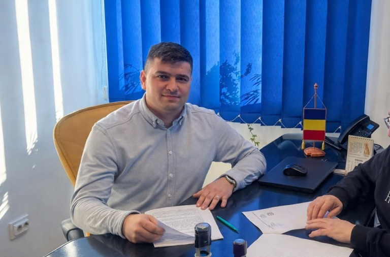 Ce mașină conduce Primarul din Copșa Mică. Administrația merge pe motorină, cu un autoturism din 2016