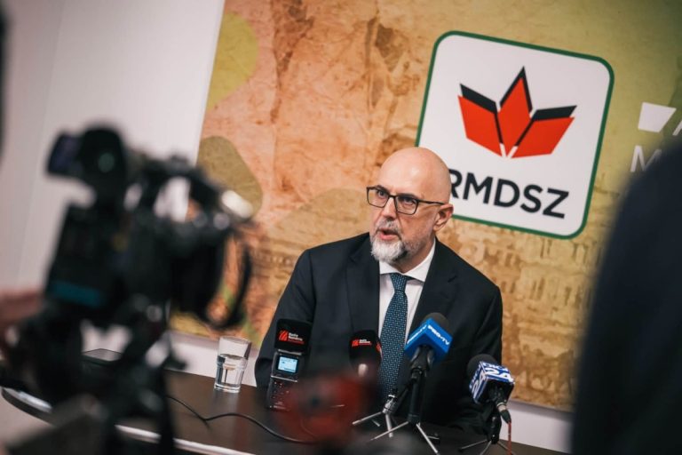 UDMR pierde rolul în acordarea cetățeniei maghiare în Transilvania. Ce trebuie să știe maghiarii din Sibiu
