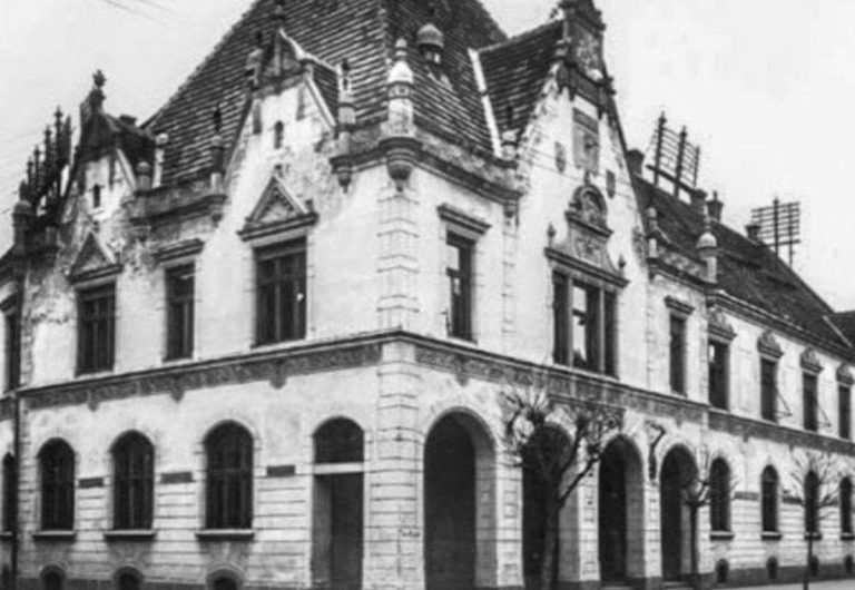 Ziua Mondială a Poștei - Vechea Poștă din Sibiu, o clădire cu peste un secol de istorie. Povestea unui reper arhitectural al orașului