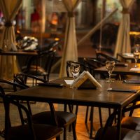 Furt neobișnuit în Veneția: Un hoț a spart un restaurant, a ignorat vinurile scumpe și a furat ingredientele pentru cocktailul Spritz