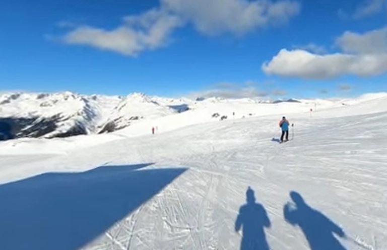 VIDEO: Stațiune de schi din Austria, cumpărată cu doar 2 euro. Noii proprietari riscă o amendă de 250.000 de euro