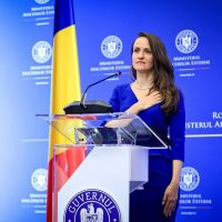 Oana Țoiu, mesaj de Ziua Holocaustului: Educația și combaterea antisemitismului, esențiale pentru prevenirea urii
