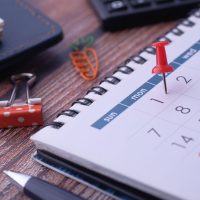 Minivacanță de 4 zile la final de noiembrie 2026. Ce zile libere mai au angajații, până la sfârșitul anului